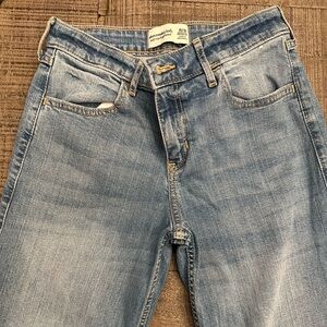Girls Abercrombie Boyfriend Jean with a cuff sz 15/16